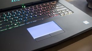 alienware 15 r3 display